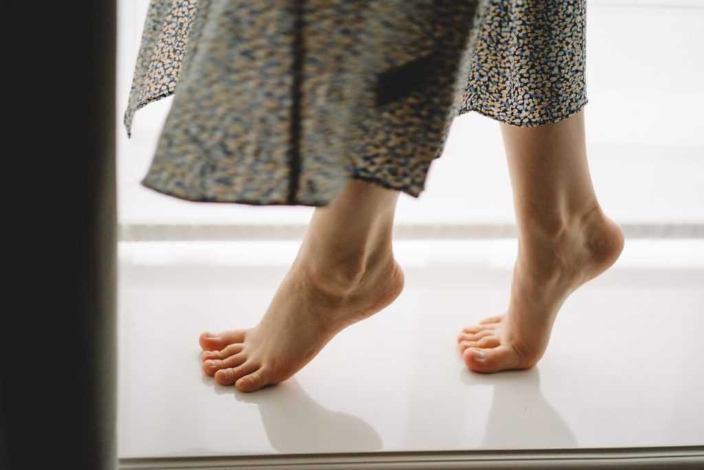 Why Do My Feet Feel Like They're Wearing Socks When I'm Barefoot?